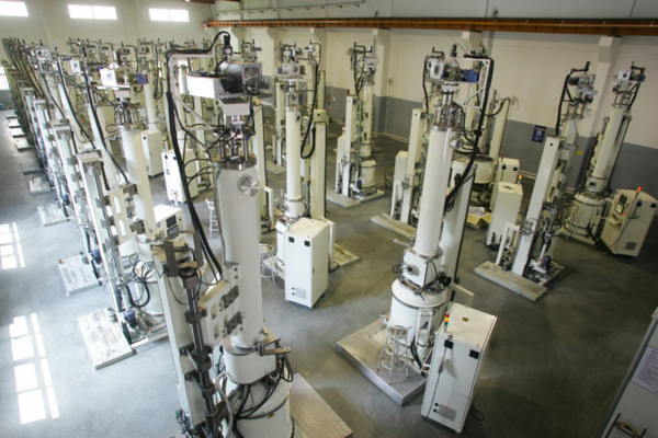 上海一期单晶炉